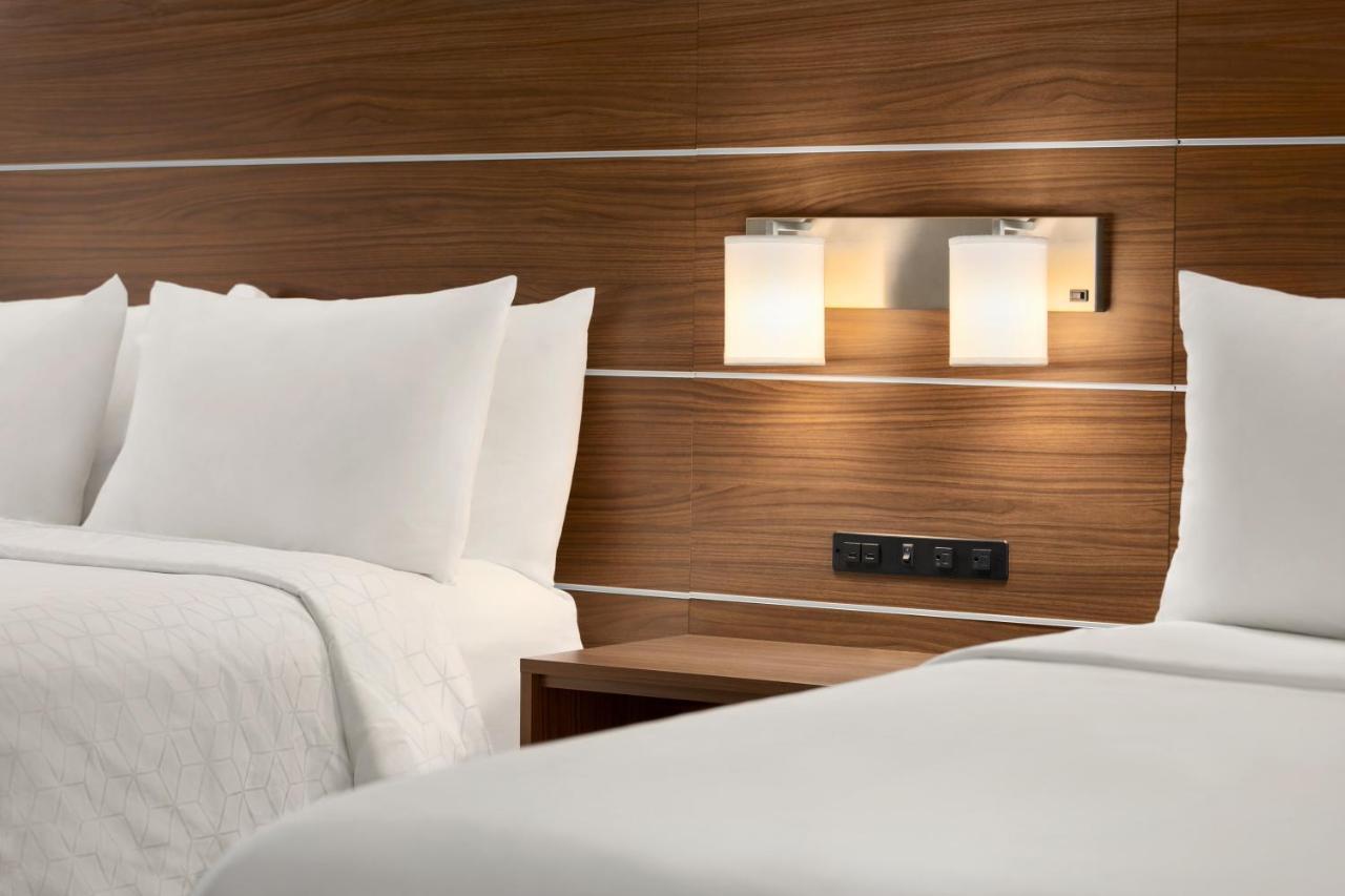 Holiday Inn Express & Suites Philadelphia - Mt Laurel By Ihg Mount Laurel Ngoại thất bức ảnh