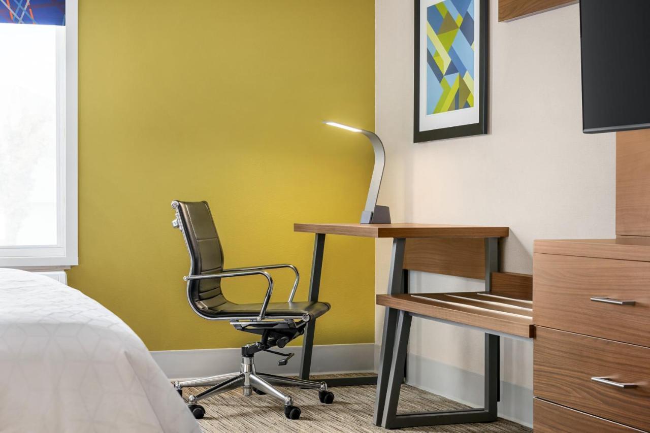 Holiday Inn Express & Suites Philadelphia - Mt Laurel By Ihg Mount Laurel Ngoại thất bức ảnh