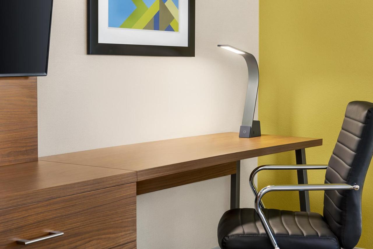 Holiday Inn Express & Suites Philadelphia - Mt Laurel By Ihg Mount Laurel Ngoại thất bức ảnh